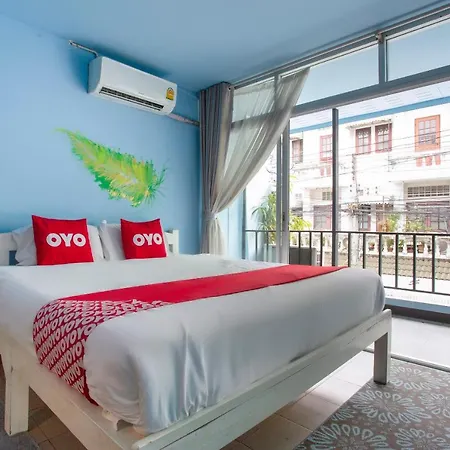 Oyo 75303 V Home Guesthouse Sunday Night Market